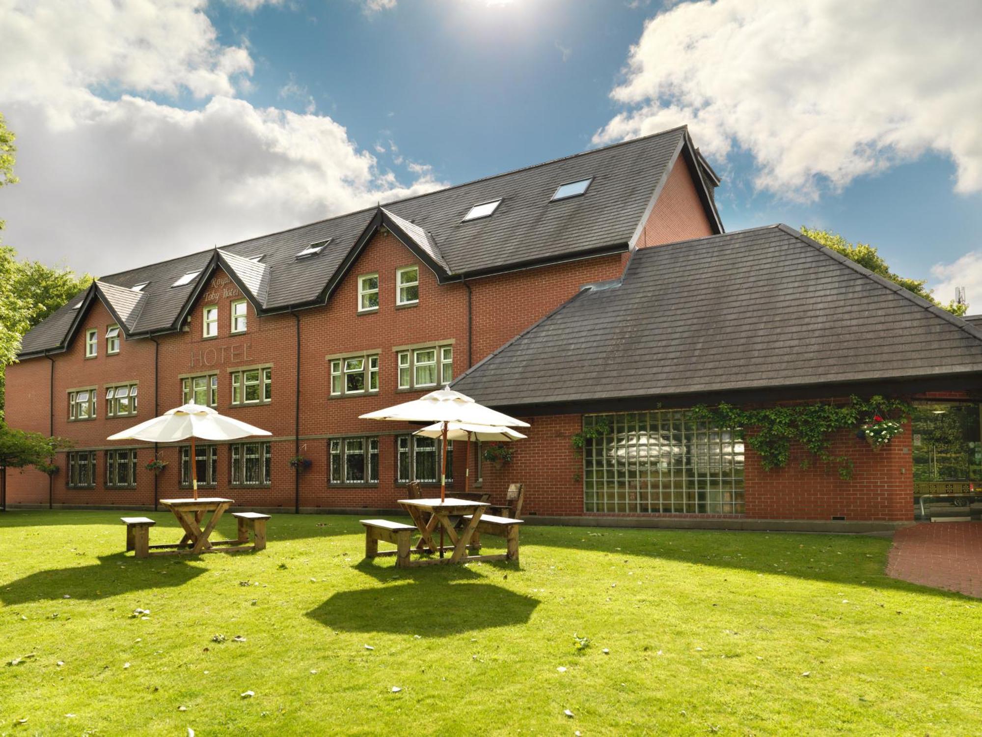 The Royal Toby Hotel Rochdale Eksteriør bilde